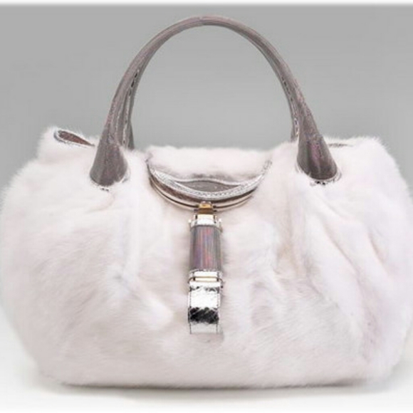 Meet your Posher, Jose - Picture 2 of 2